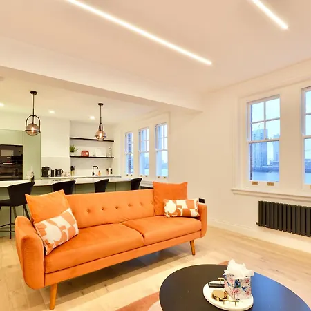Newly Refurbished W/ River Views London Exterior photo
